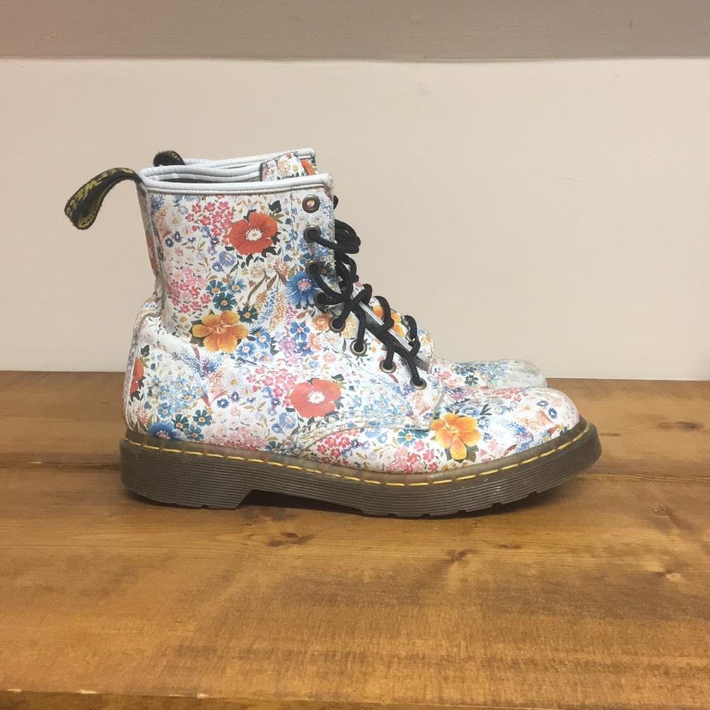 White Floral Doc Martens 9 41